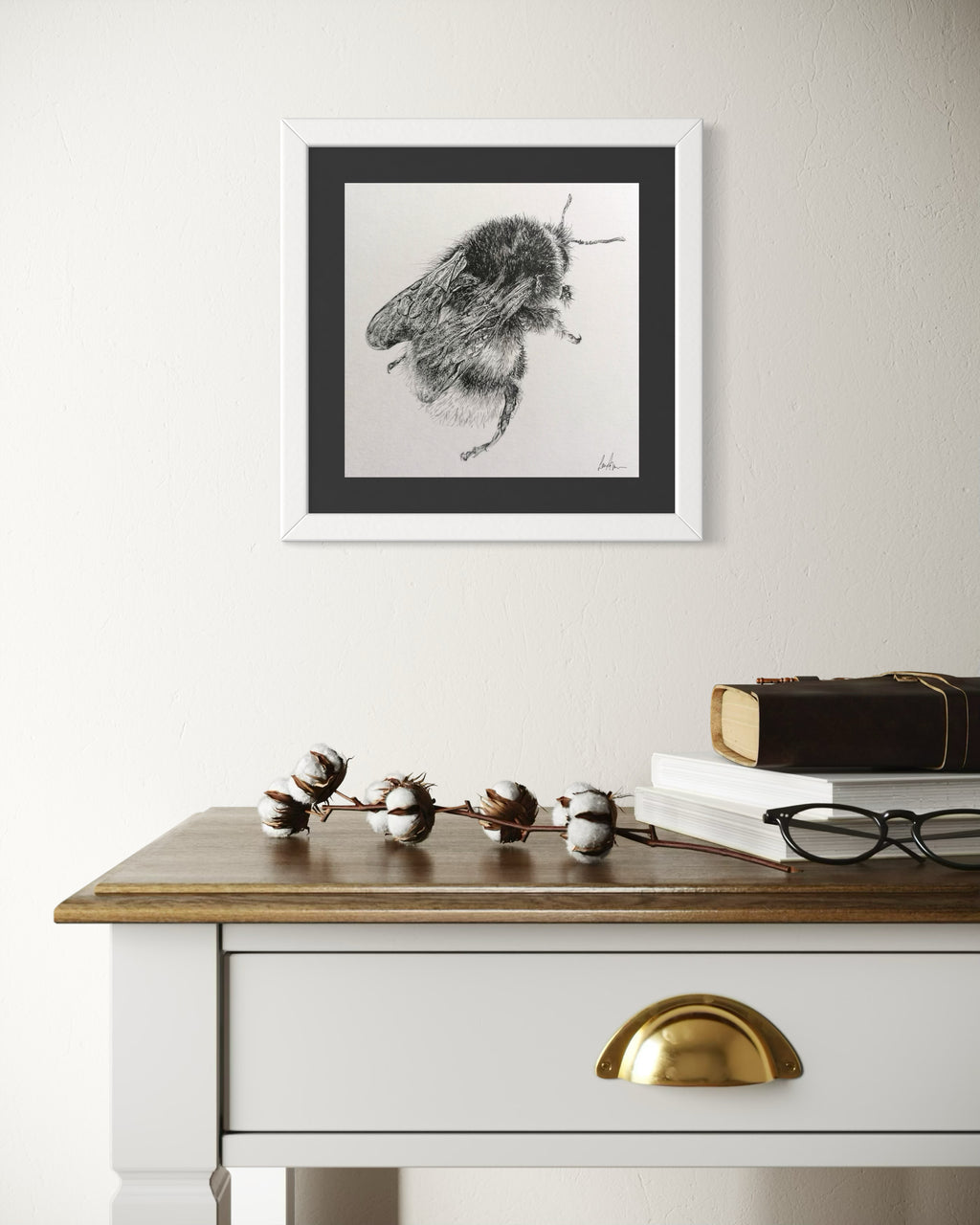 Bumble-Bee Finerliner pen drawing (1/3)